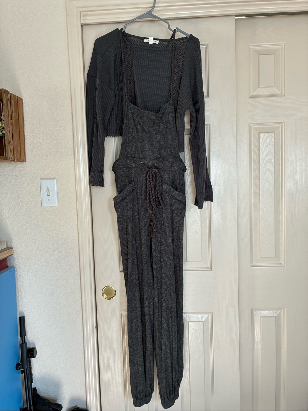 Women’s Dark Gray Knit Sleeveless Jumpsuit with Drawstring Waist